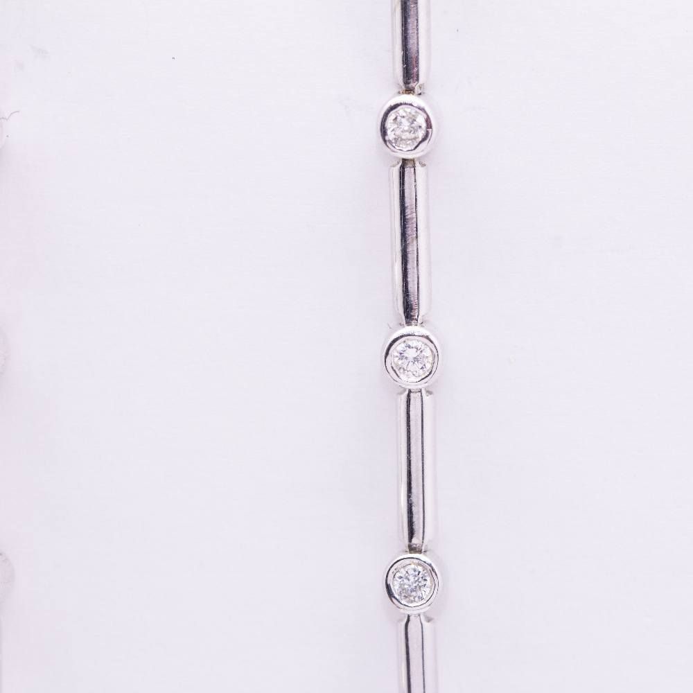 Boucles d'oreilles or blanc et diamants PRASIOLITE - Castafiore