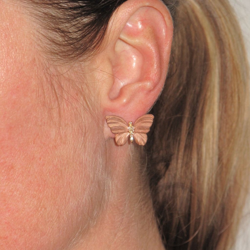 Boucles d'oreilles papillons en or, émail et diamants - Castafiore