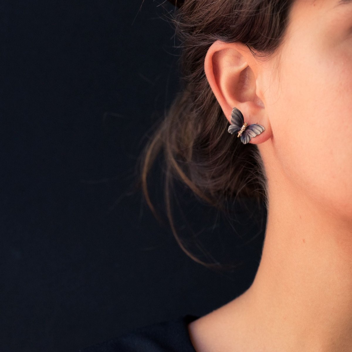 Boucles d'oreilles papillons en or, émail et diamants - Castafiore