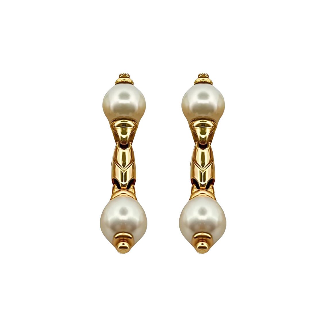 Boucles d'oreilles Pendantes BULGARI en or jaune et perles - Castafiore