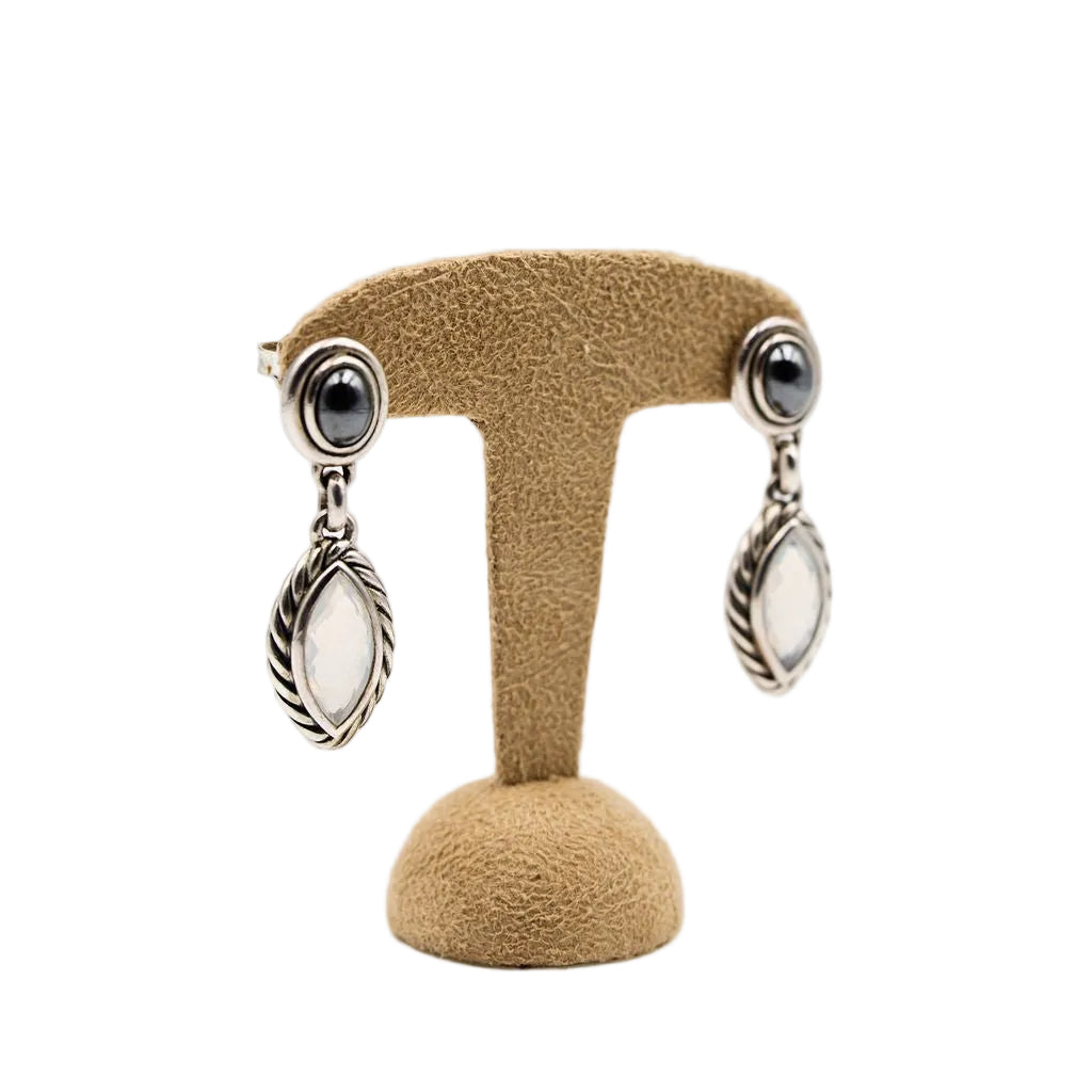 Boucles d'Oreilles Pendantes DAVID YURMAN en argent, pierre de lune et hematite - Castafiore
