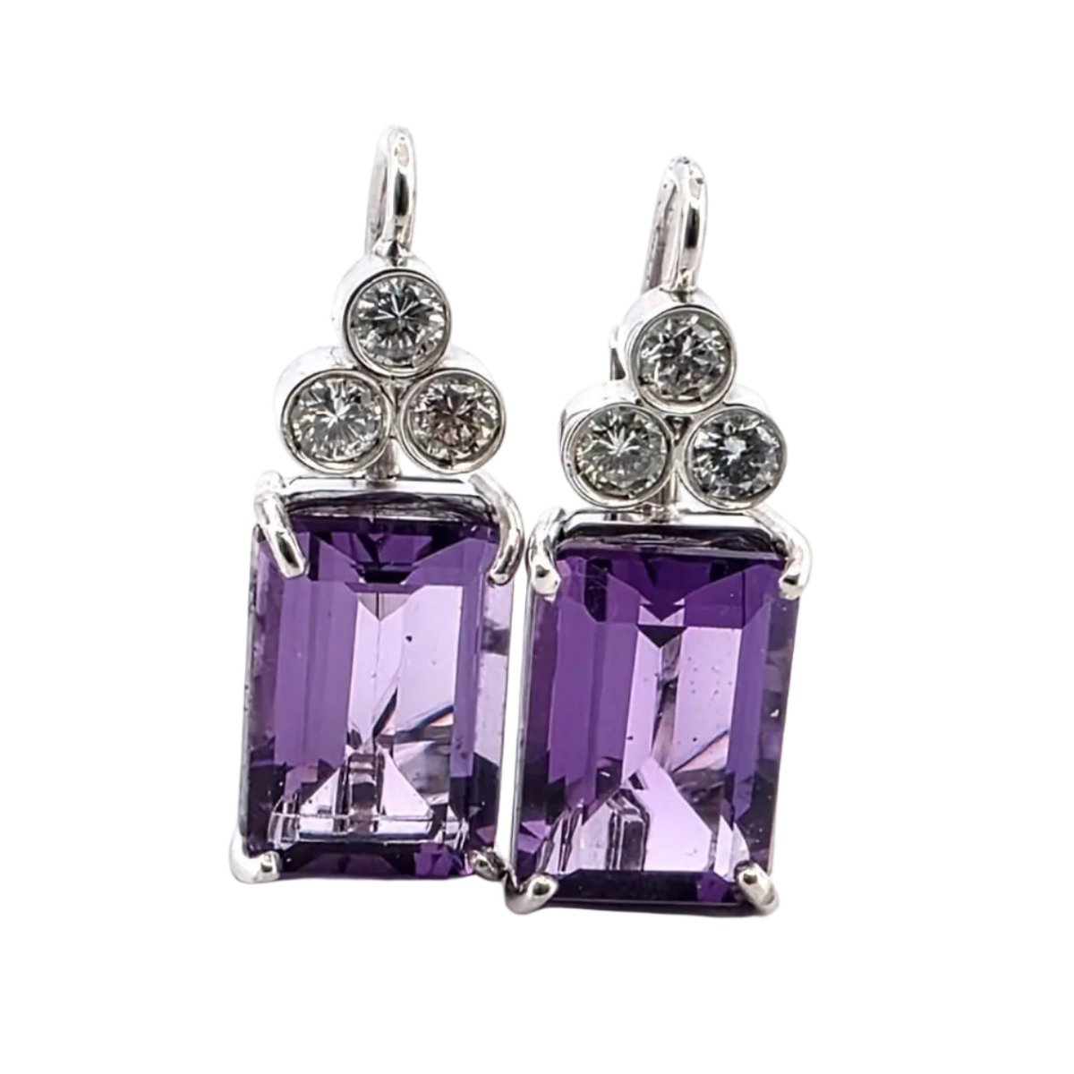 Boucles d'oreilles Pendantes en or blanc, améthystes et diamants - Castafiore