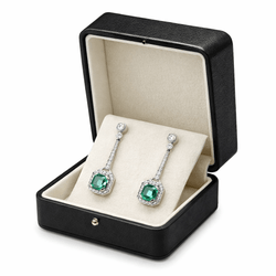 Boucles d'oreilles Pendantes en or blanc, émeraudes et diamants - Castafiore