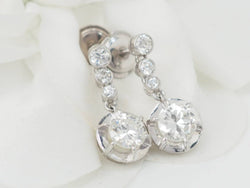 Boucles d'oreilles Pendantes en or blanc et diamants - Castafiore