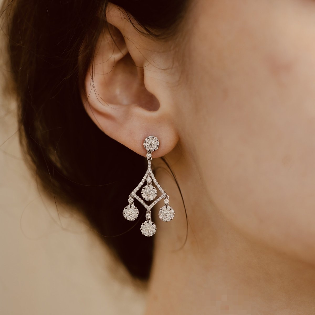 Boucles d’oreilles Pendantes en or blanc et diamants - Castafiore