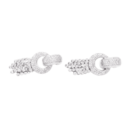 Boucles d'oreilles pendantes en or blanc et diamants - Castafiore