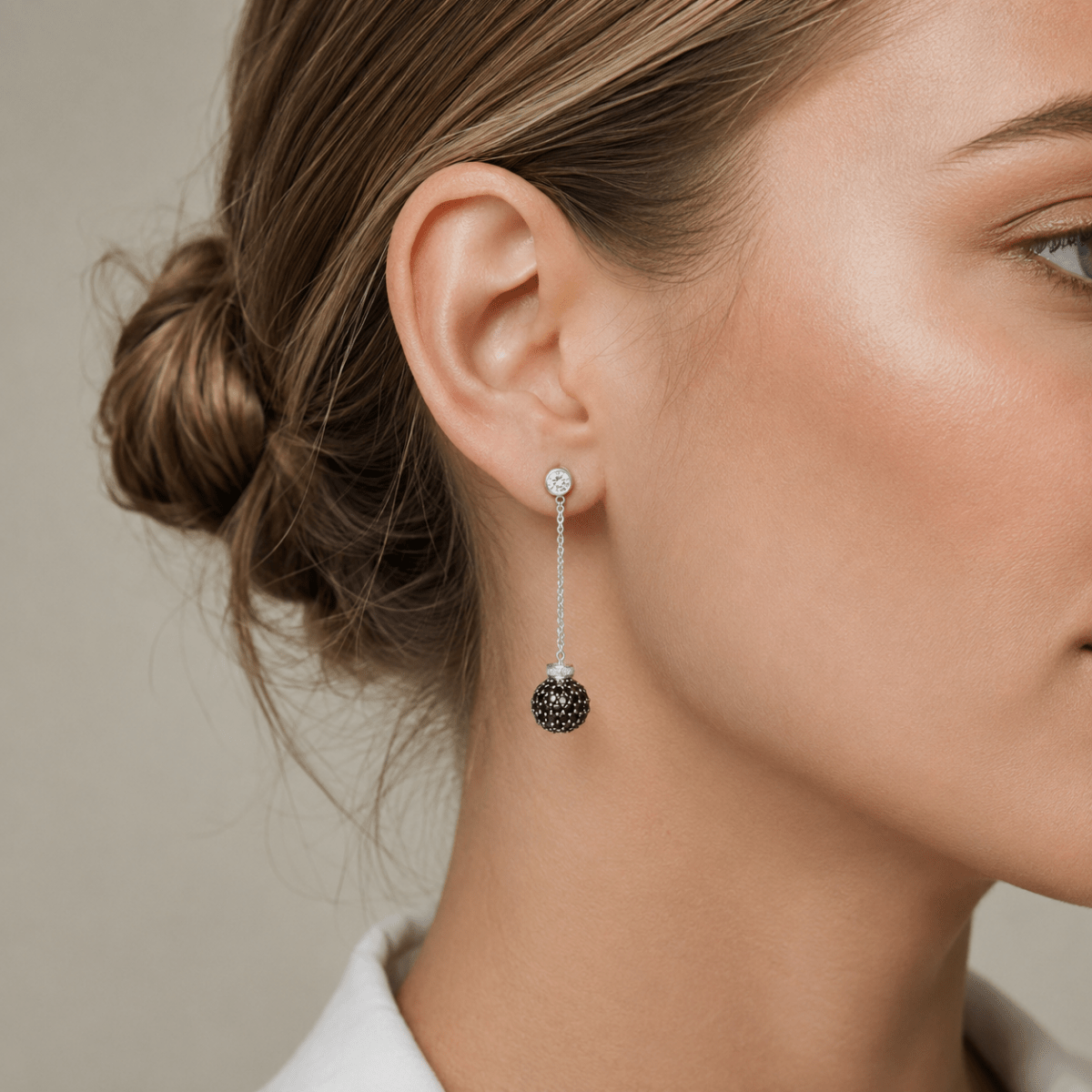 Boucles d’oreilles Pendantes en or blanc et diamants - Castafiore
