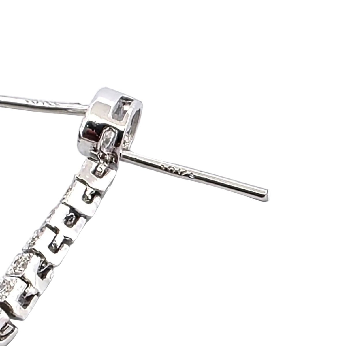 Boucles d'oreilles Pendantes en or blanc, onyx et diamants - Castafiore