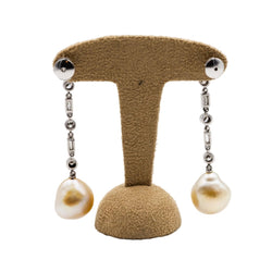 Boucles d'oreilles Pendantes en or blanc, perles et diamants - Castafiore