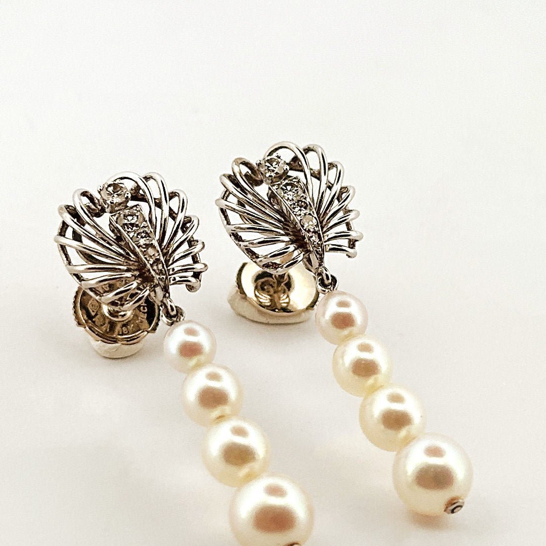 Boucles d'oreilles Pendantes en or blanc perles et diamants - Castafiore