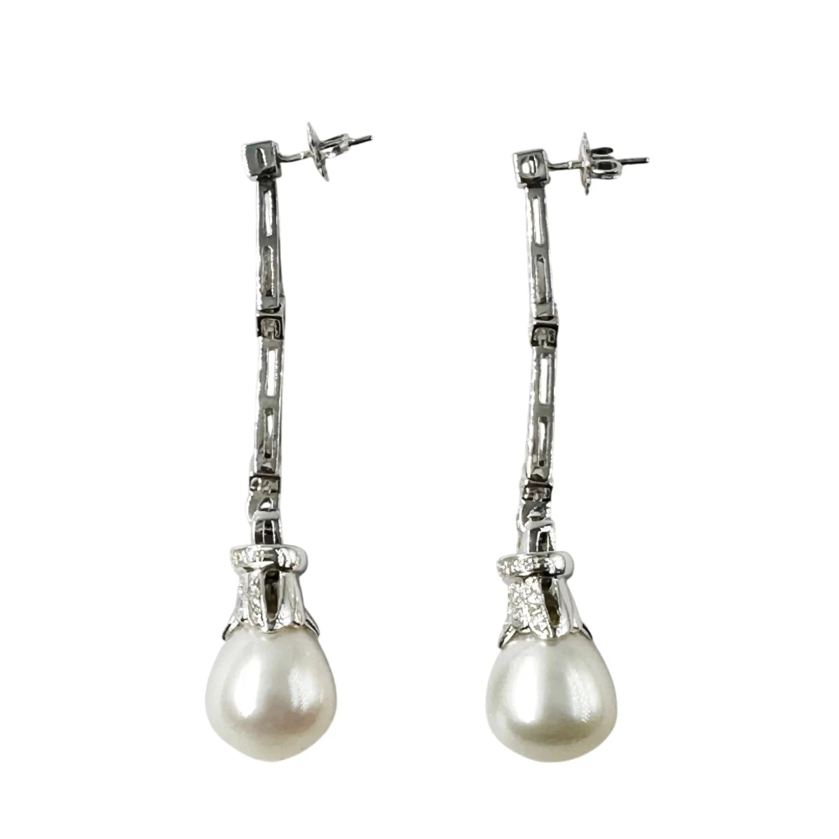 Boucles d'oreilles Pendantes en or blanc, perles et diamants - Castafiore