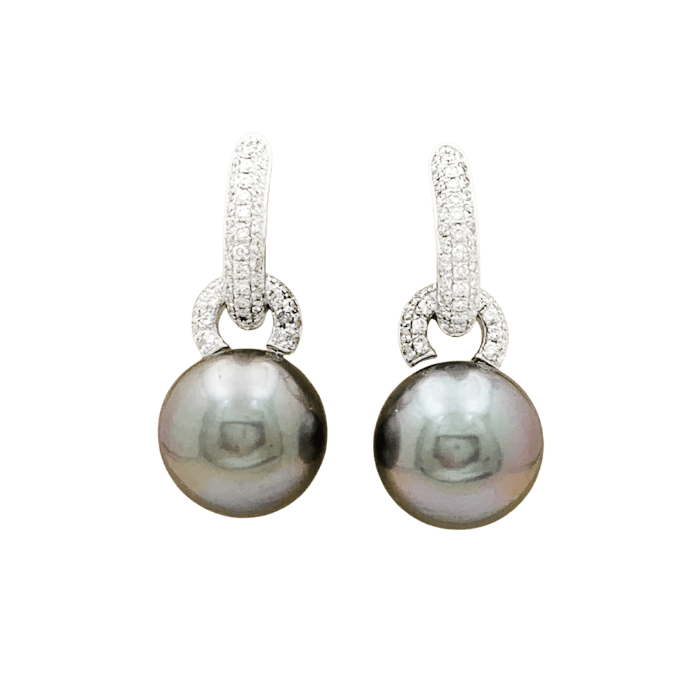 Boucles d'oreilles Pendantes en or blanc, perles et diamants - Castafiore
