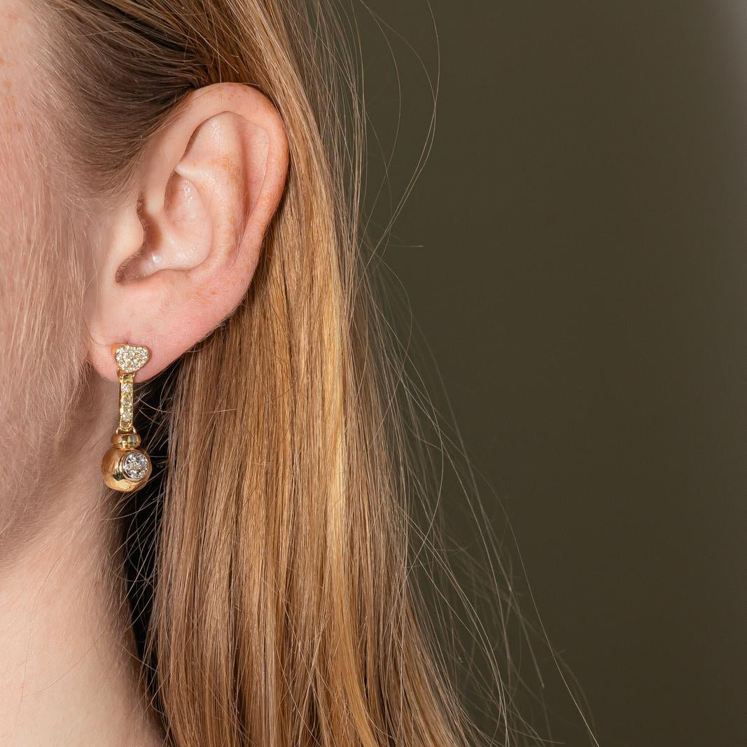Boucles d'oreilles Pendantes en or jaune et diamants - Castafiore
