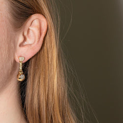 Boucles d'oreilles Pendantes en or jaune et diamants - Castafiore