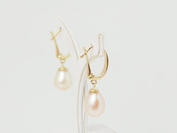 Boucles d’oreilles Pendantes en or jaune et perles - Castafiore