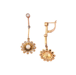 Boucles d’oreilles Pendantes en or jaune, perles et diamants - Castafiore