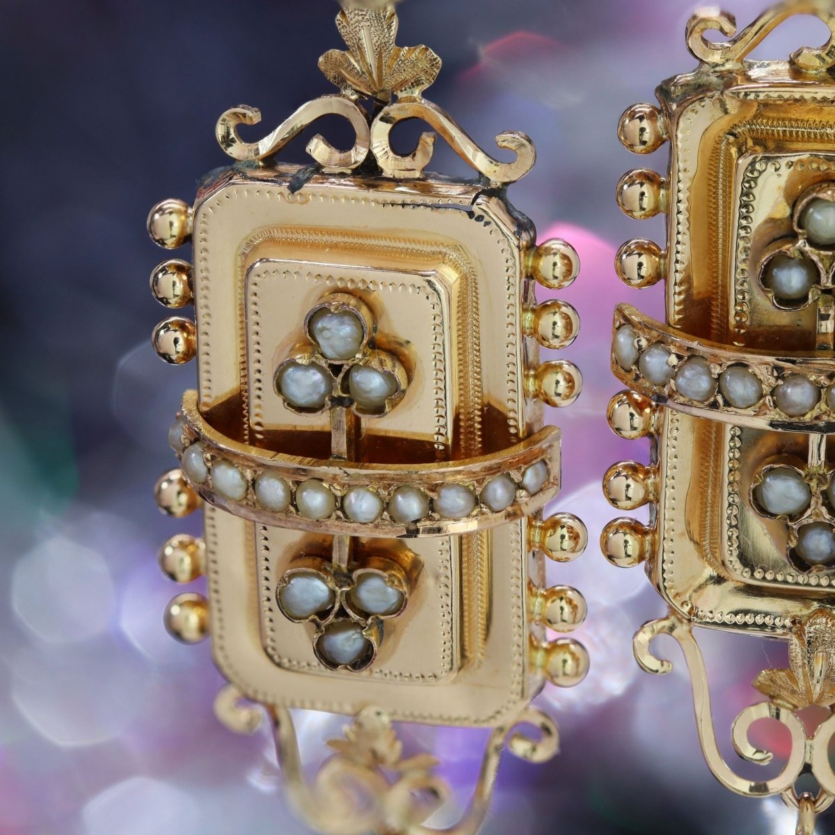 Boucles d'oreilles pendantes en or rose et perles fines - Castafiore