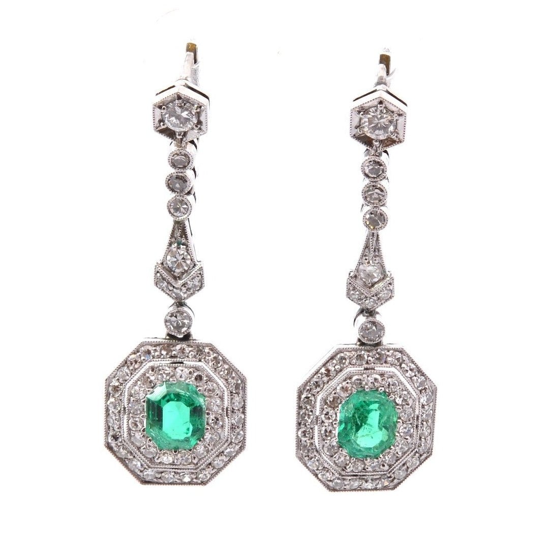 Boucles d'oreilles Pendantes en platine, émeraudes et diamants - Castafiore