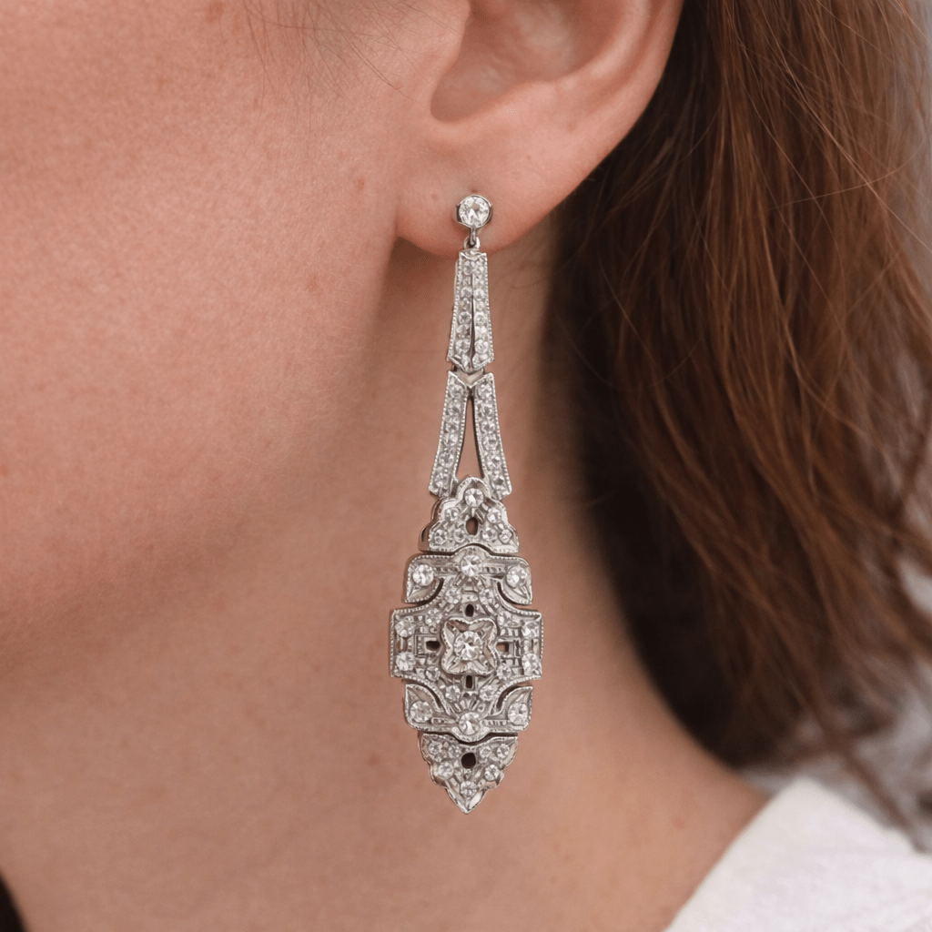 Boucles d'oreilles Pendantes en platine et diamants - Castafiore