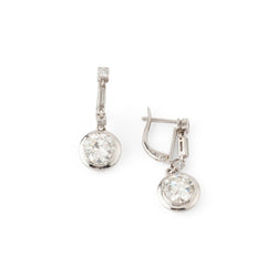 Boucles d'oreilles Pendantes en platine et diamants - Castafiore