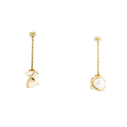 Boucles d'oreilles Pendantes FRED "Baie des Anges" en or jaune, perles et diamants - Castafiore