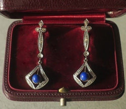 Boucles d’oreilles pendantes Lapis Lazuli Diamants deux Ors Art Déco - Castafiore
