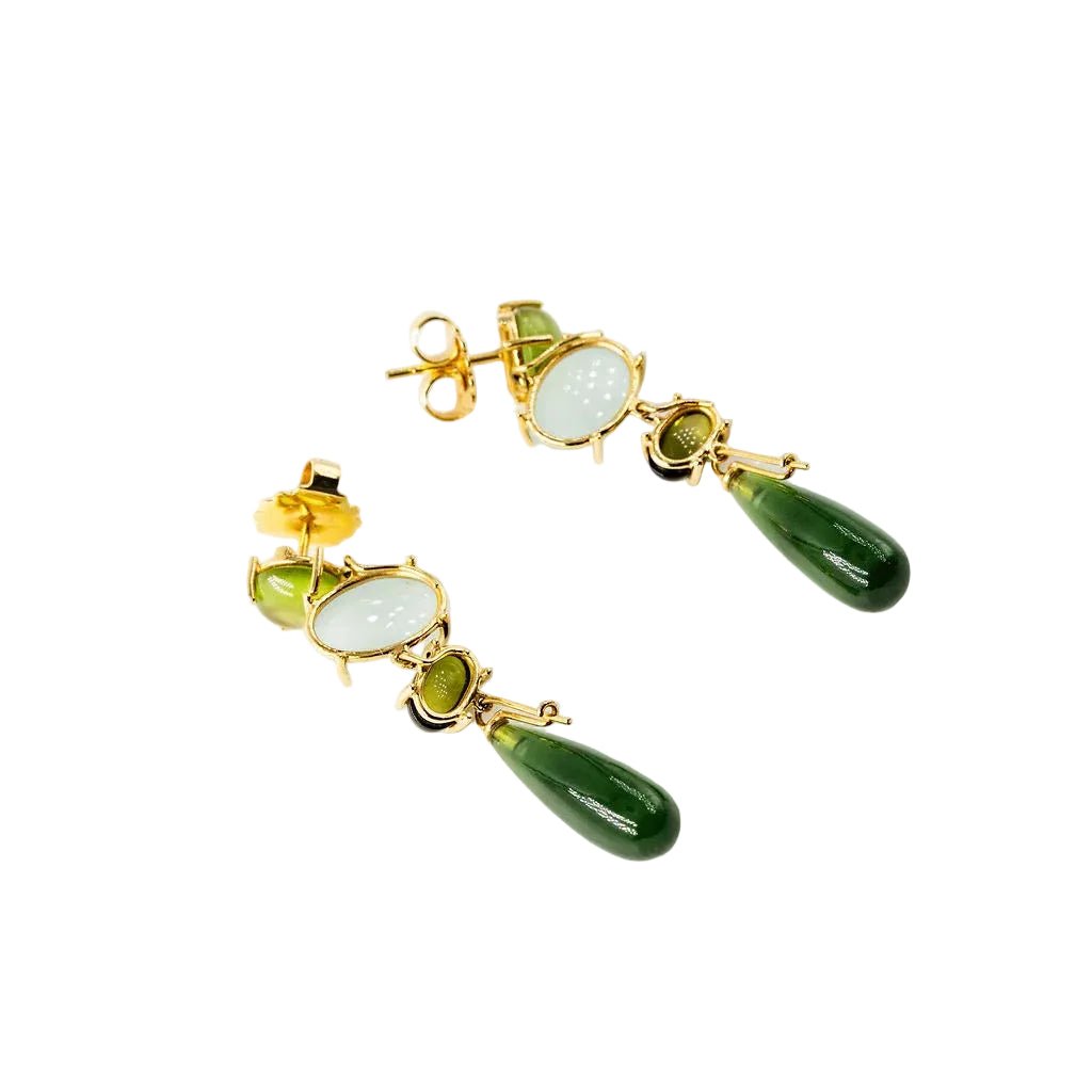 Boucles d'oreilles Pendantes OLE LYNGGAARD "Aqua Lotus" en or jaune aigue-marine, péridots, tourmalines et serpentines - Castafiore