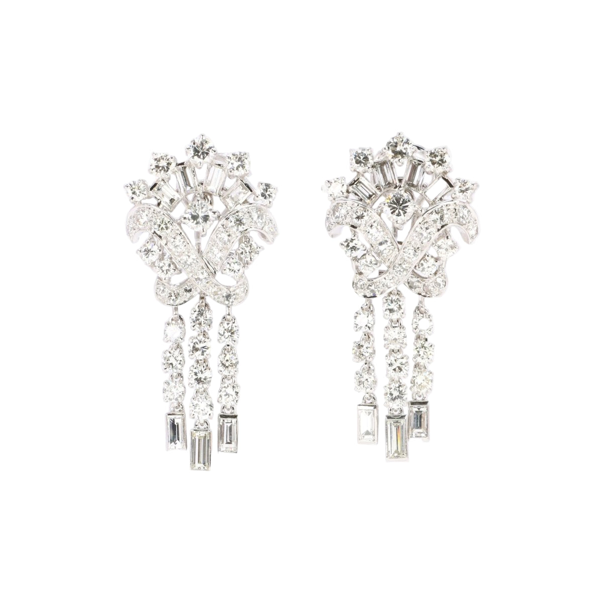 Boucles d'oreilles pendantes or blanc diamants 4,5 carats - Castafiore