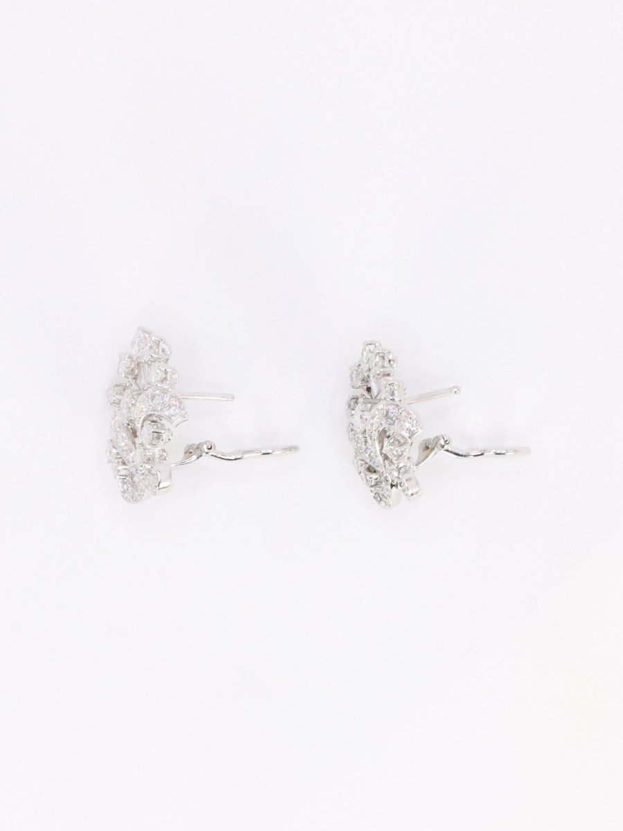 Boucles d'oreilles pendantes or blanc diamants 8,5 carats - Castafiore