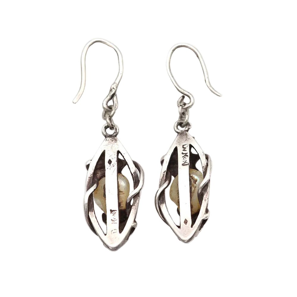 Boucles d'oreilles Pendantes PAUL DUMONT en argent et perles - Castafiore