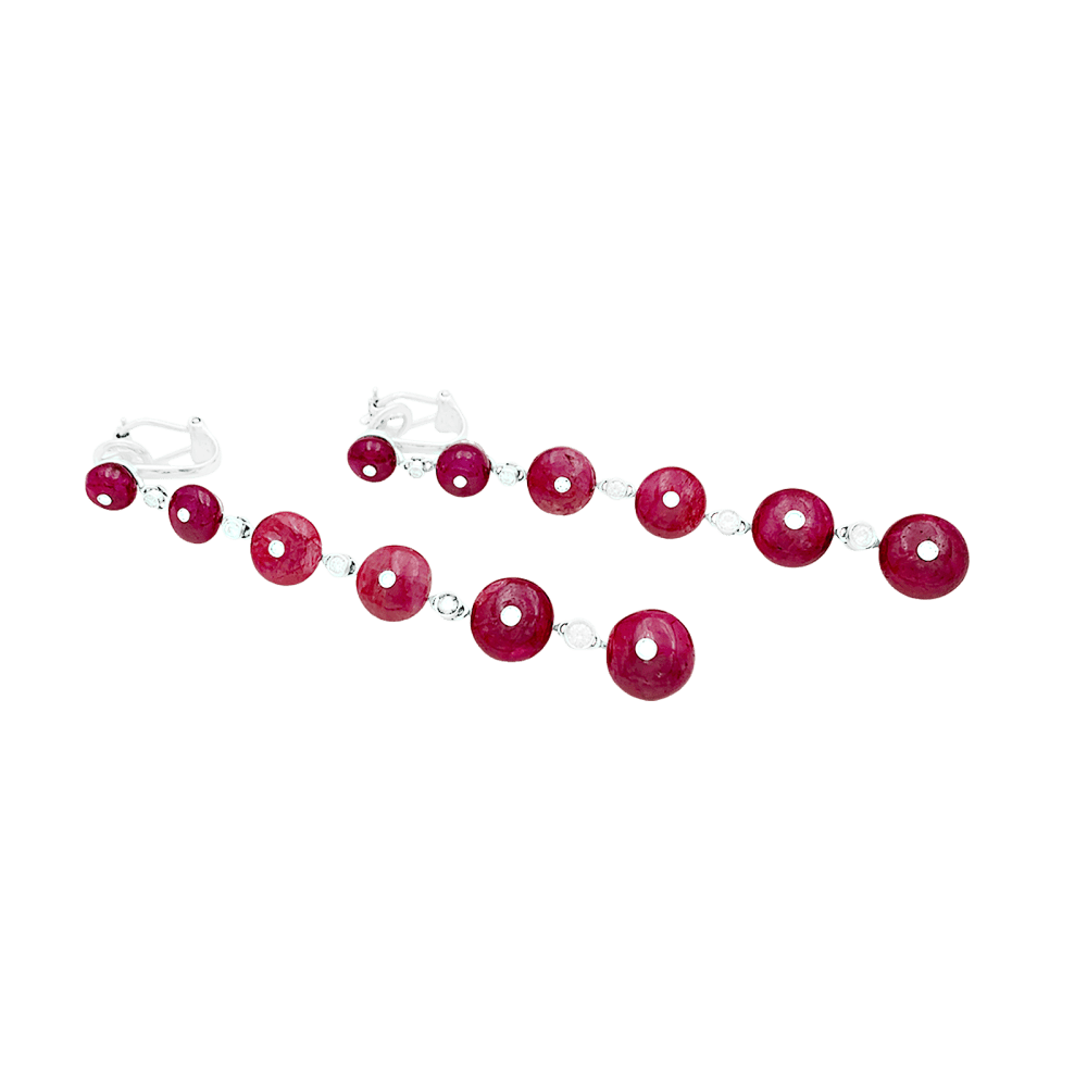 Boucles d'oreilles Pendantes REPOSSI en or blanc, rubis et diamants - Castafiore