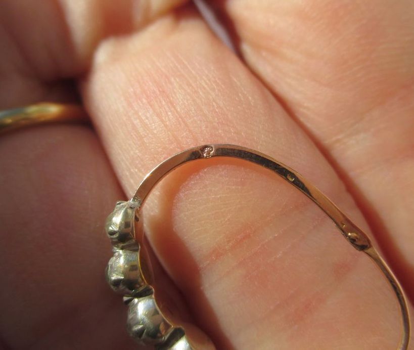 Boucles d'oreilles Poissardes en or rose et argent - Castafiore