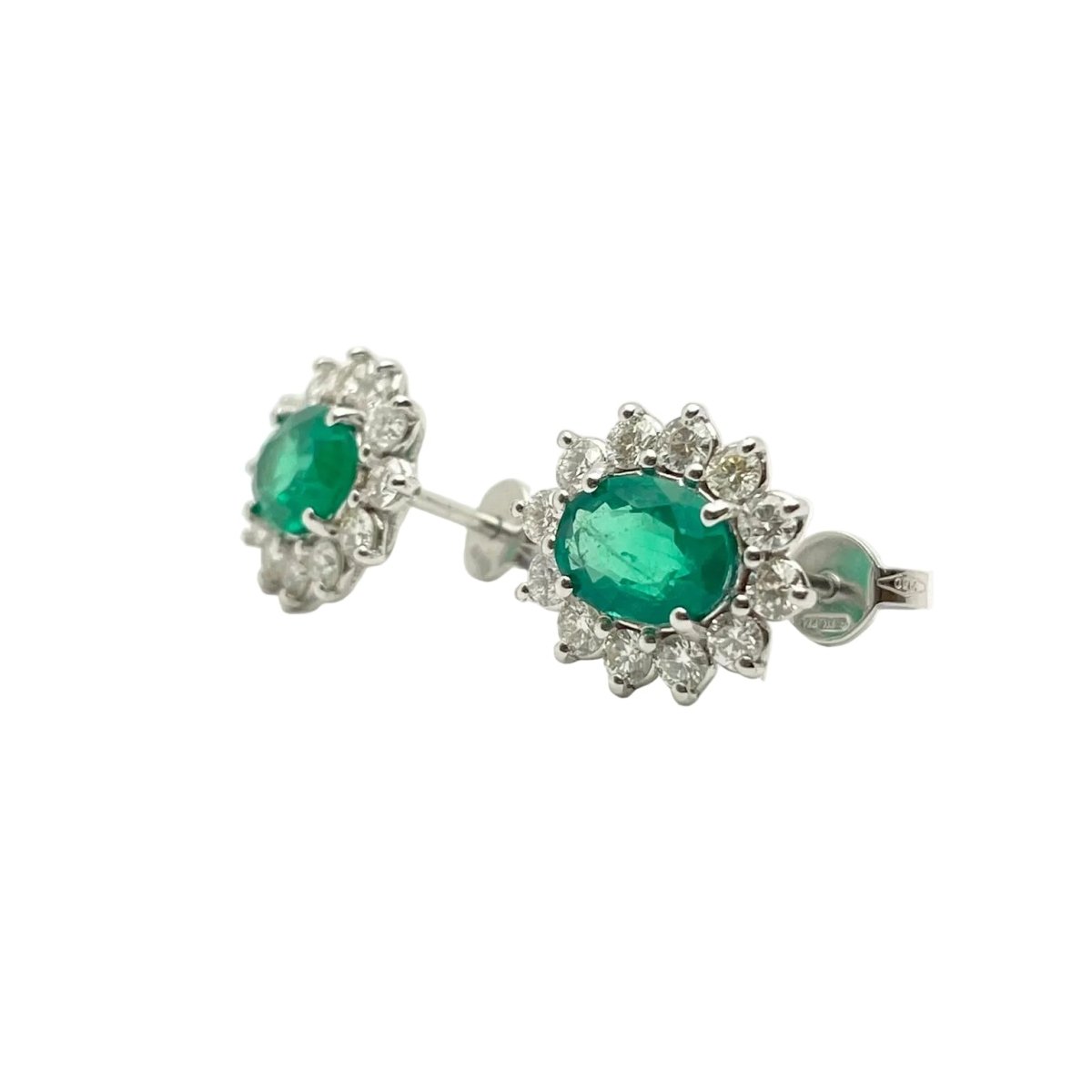 Boucles d'oreilles Puces en or blanc, émeraudes et diamants - Castafiore