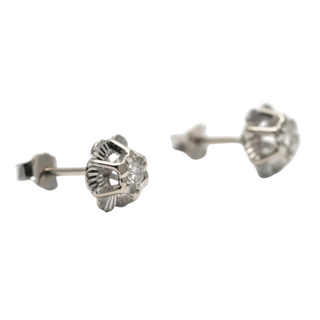 Boucles d'oreilles Puces en or blanc et diamants - Castafiore