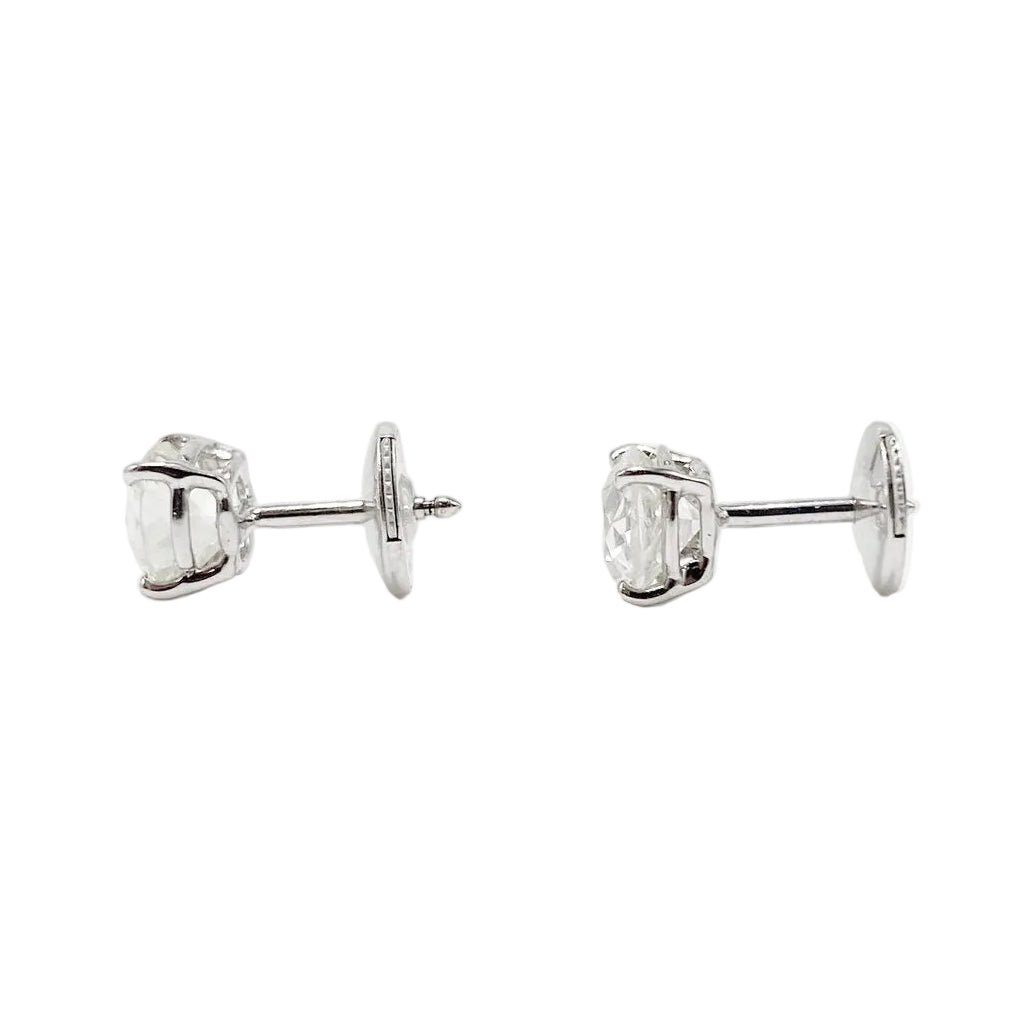 Boucles d'oreilles Puces en or blanc et diamants - Castafiore