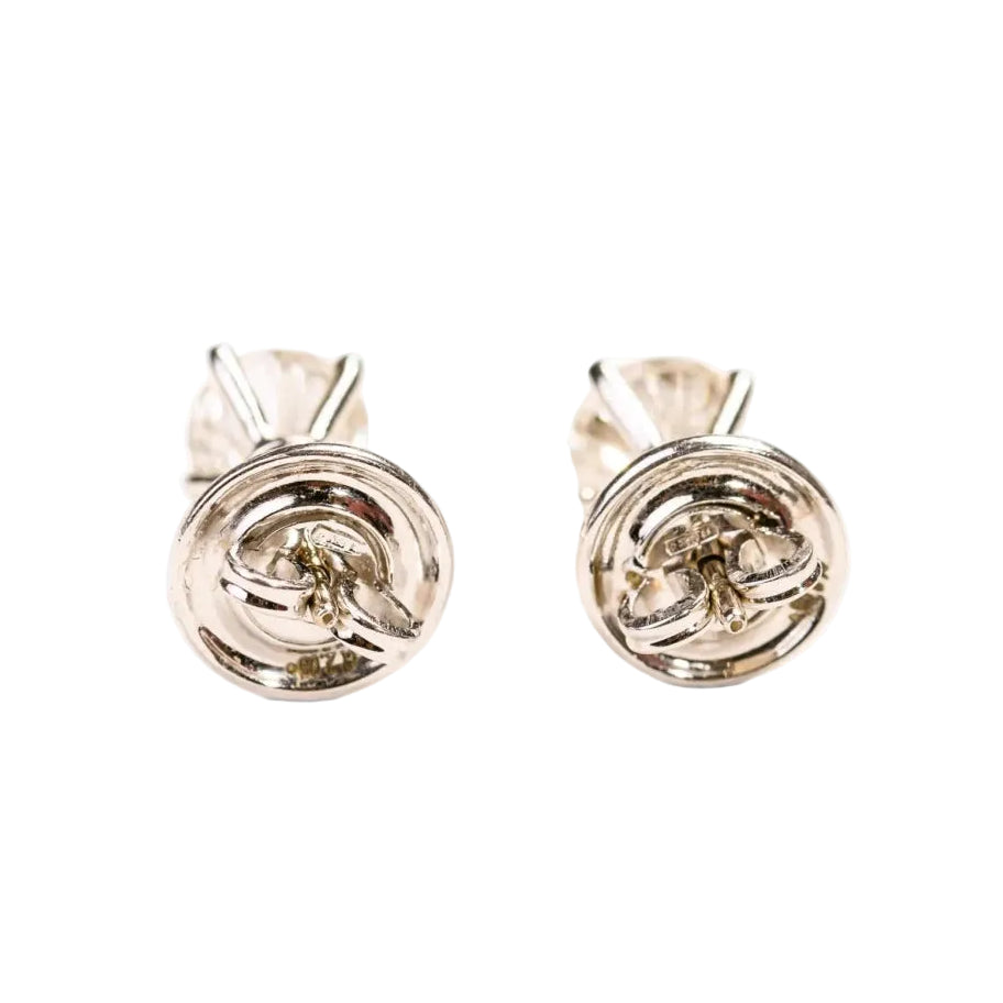 Boucles d'oreilles puces en or blanc et diamants - Castafiore