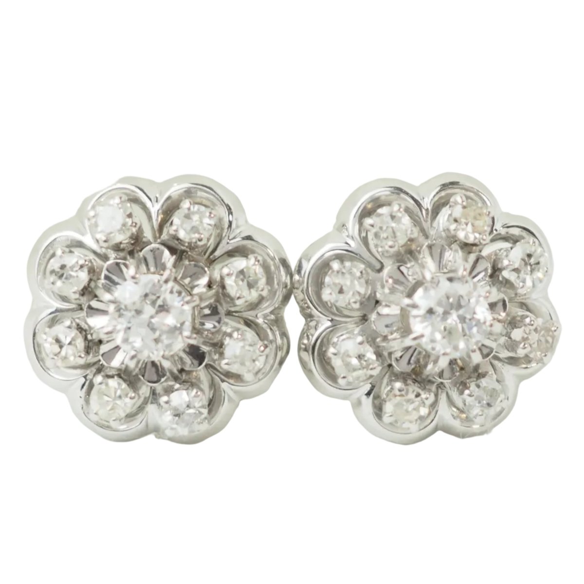 Boucles d'oreilles Puces en or blanc et diamants - Castafiore