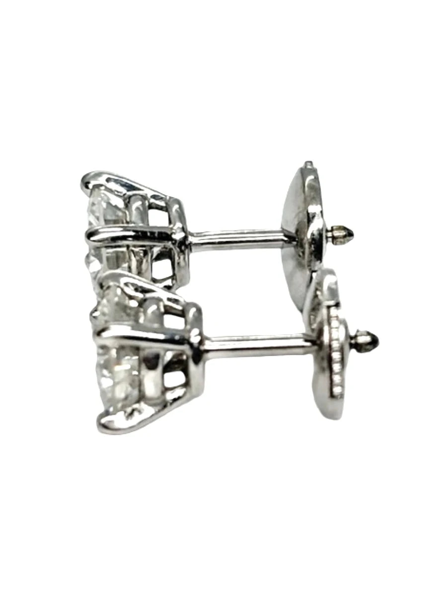 Boucles d'oreilles Puces en or blanc et diamants - Castafiore