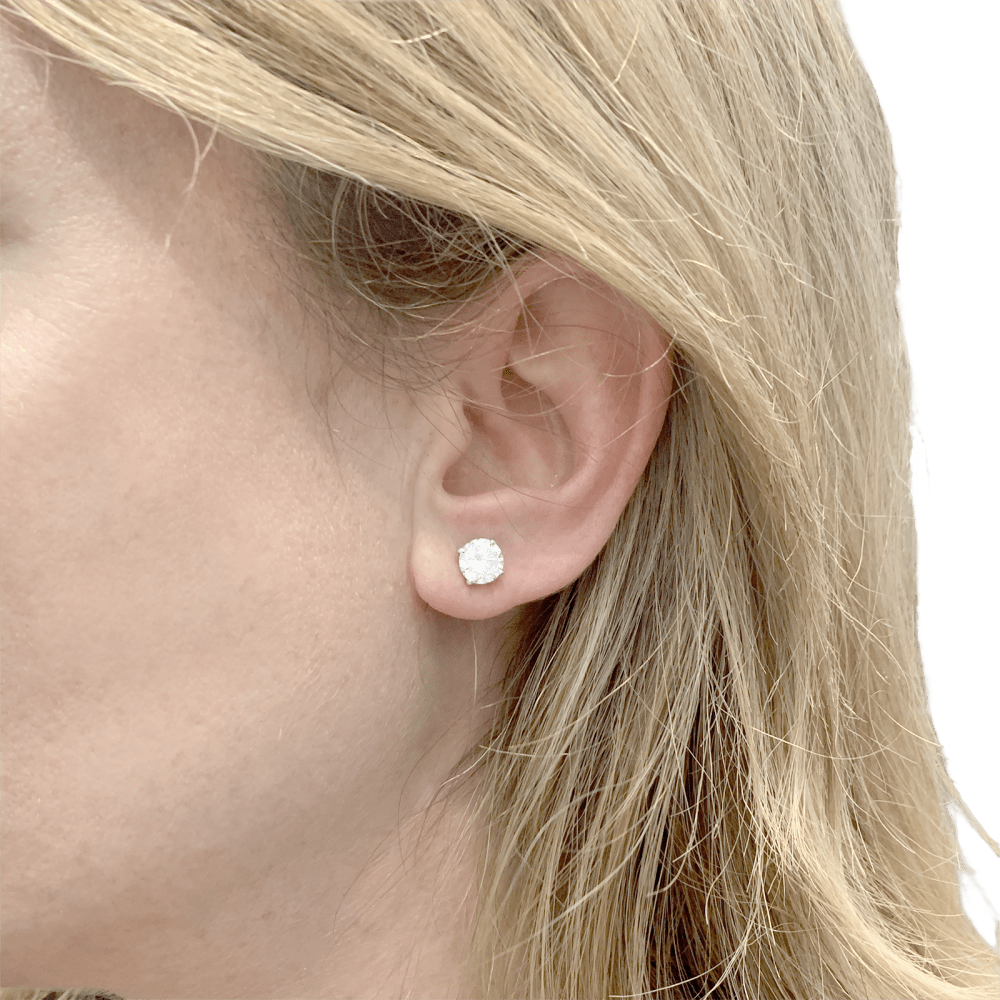 Boucles d'oreilles Puces en or blanc et diamants - Castafiore