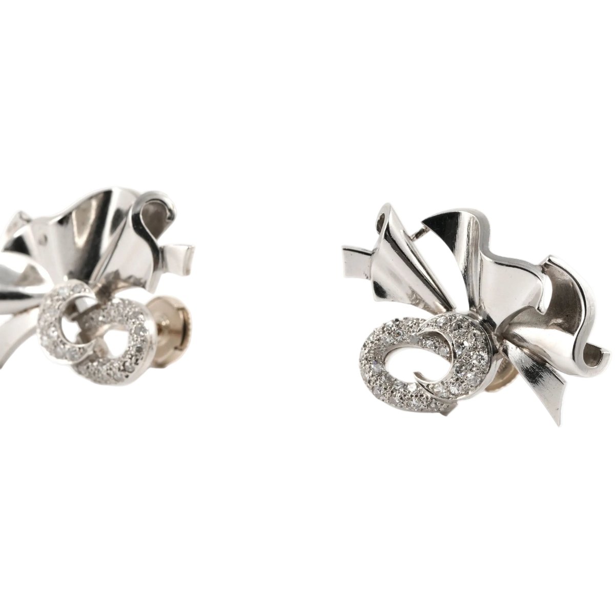Boucles d'oreilles Puces en or blanc et diamants - Castafiore