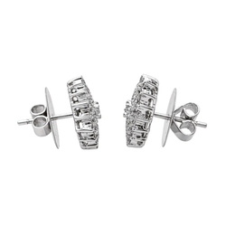 Boucles d'oreilles Puces en or blanc et diamants - Castafiore