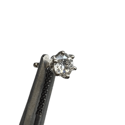 Boucles d'oreilles Puces en or blanc et diamants - Castafiore
