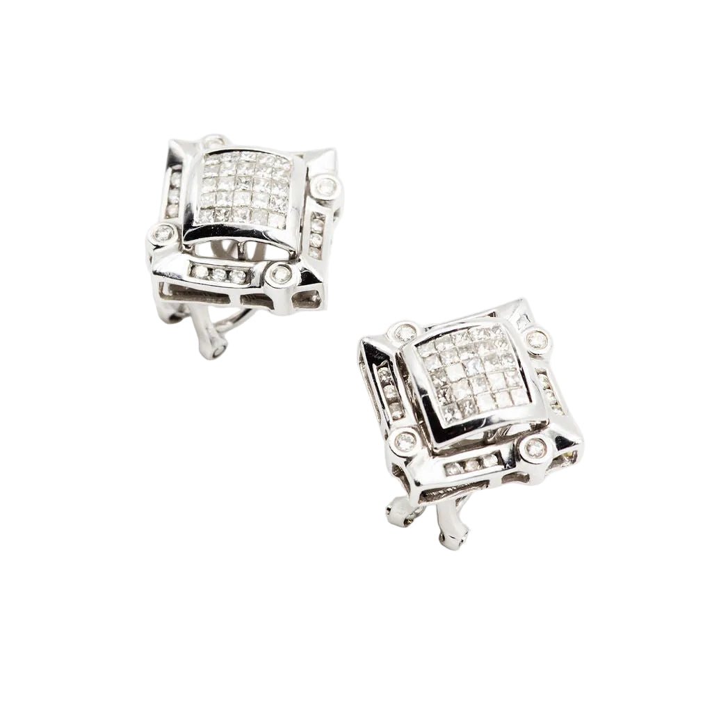 Boucles d'oreilles Puces en or blanc et diamants - Castafiore