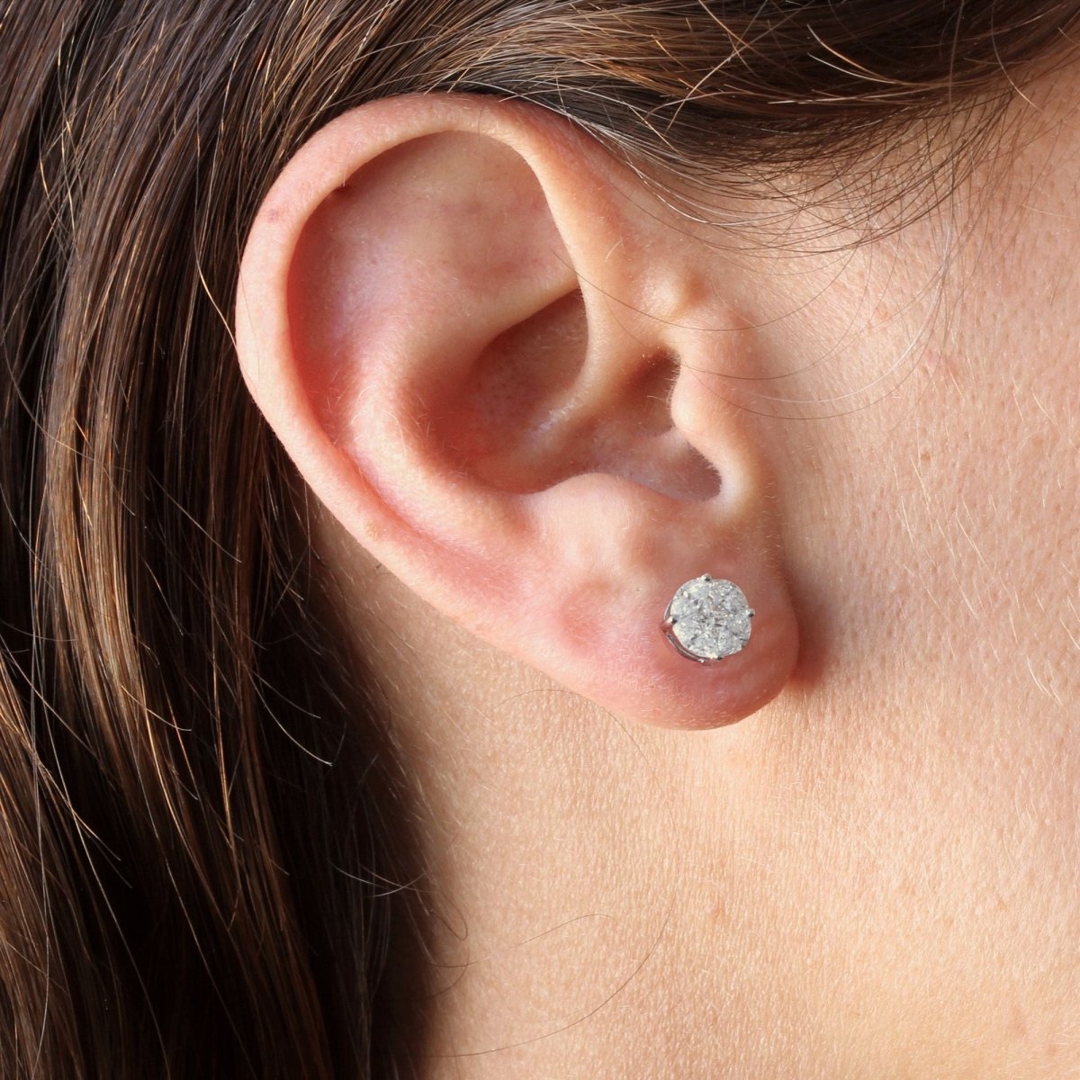 Boucles d'oreilles Puces en or blanc et diamants - Castafiore