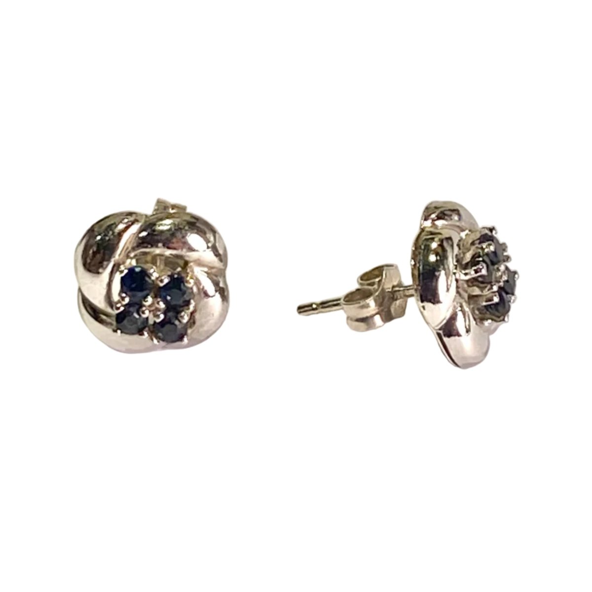 Boucles d'oreilles Puces en or blanc et saphirs - Castafiore