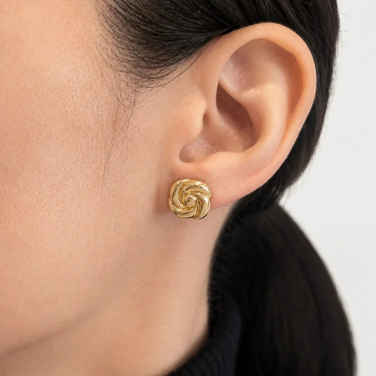 Boucles d’oreilles Puces en or jaune - Castafiore