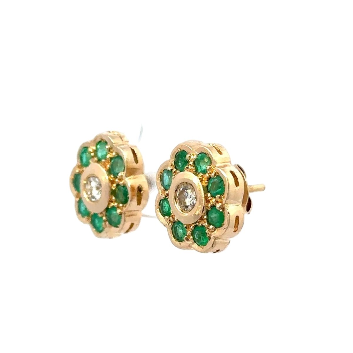 Boucles d'oreilles Puces en or jaune, émeraudes et diamants - Castafiore