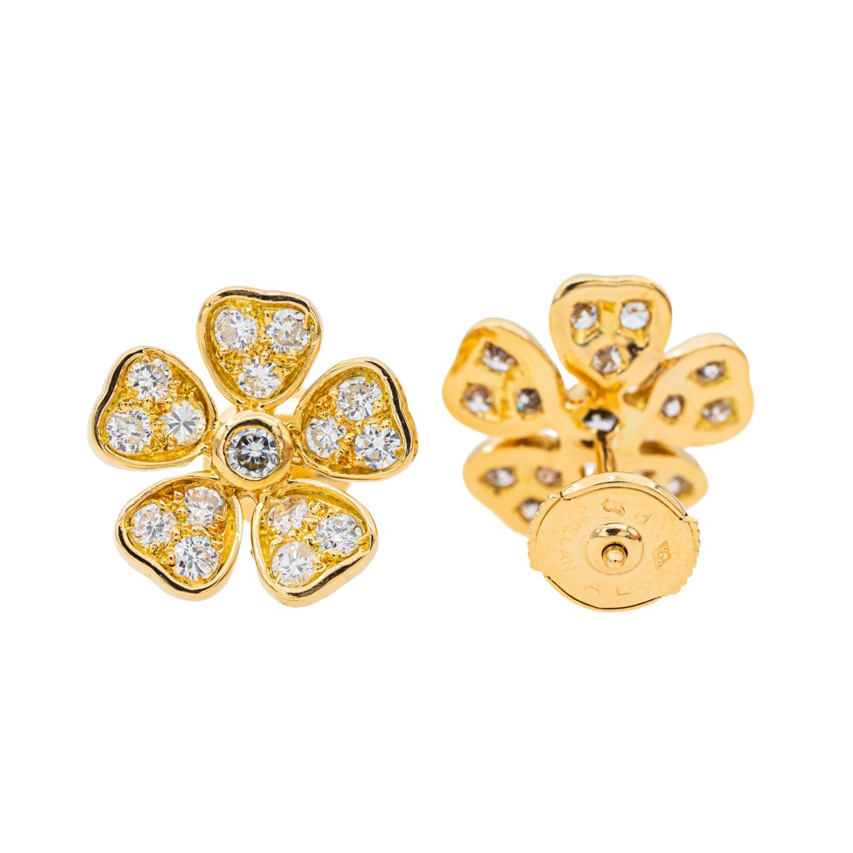 Boucles d'oreilles puces en or jaune et diamants - Castafiore