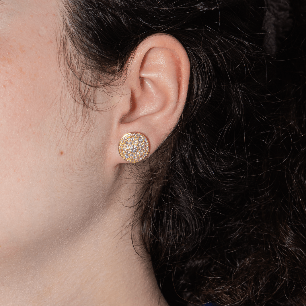 Boucles d'oreilles Puces en or jaune et diamants - Castafiore