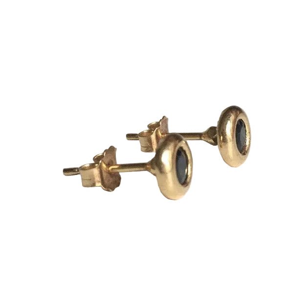 Boucles d'oreilles Puces en or jaune et saphirs - Castafiore